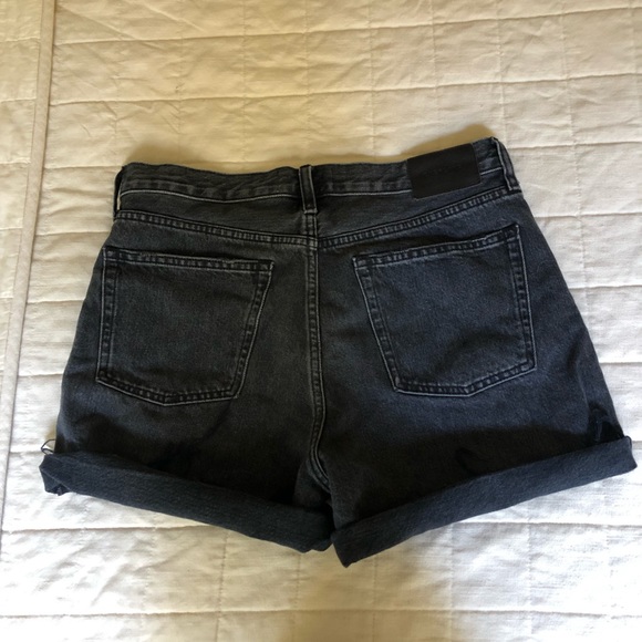 Everlane The Denim Short- Washed Black - Picture 9 of 10